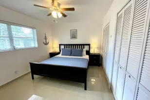 29 NE 3rd St, Dania Beach, FL 33004 - Photo 8