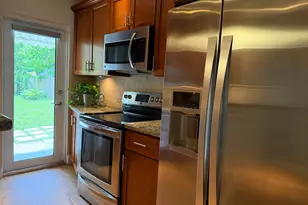 609 SW 6th Ave, Fort Lauderdale, FL 33315 - Photo 2