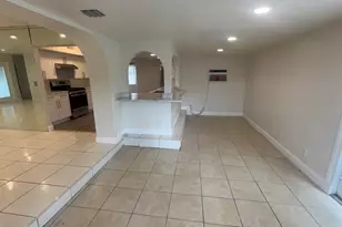 220 NW 20th St, Pompano Beach, FL 33060 - Photo 2