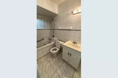 220 NW 20th Street, Pompano Beach, FL 33060 - Photo 10