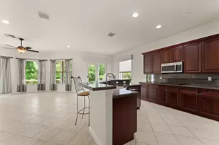 879 SW Pebble Ln, Palm City, FL 34990 - Photo 16