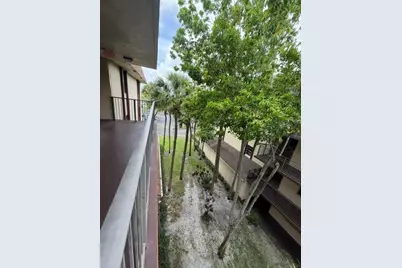 3341 NW 47th Terrace #408, Lauderdale Lakes, FL 33319 - Photo 16