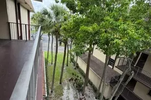 3341 NW 47th Terrace, Lauderdale Lakes, FL 33319 - Photo 16