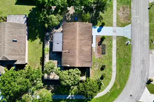 1049 Grandview Cir, Royal Palm Beach, FL 33411 - Photo 32