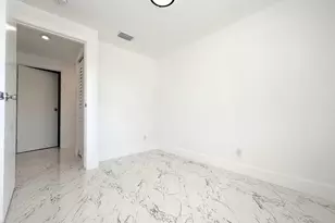 1049 Grandview Cir, Royal Palm Beach, FL 33411 - Photo 28