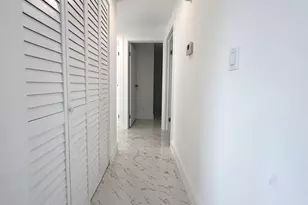 1049 Grandview Cir, Royal Palm Beach, FL 33411 - Photo 20
