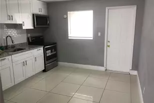 839 NW 14th Ave, Fort Lauderdale, FL 33311 - Photo 2