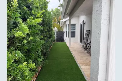 5142 NW 43rd Avenue, Coconut Creek, FL 33073 - Photo 14