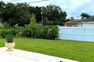 1719 SW Bradway Ln, Port Saint Lucie, FL 34953 - Photo 24