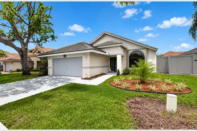 182 Temple Avenue, Boynton Beach, FL 33436 - Photo 2