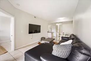 2060 Greenview Shores Blvd, Wellington, FL 33414 - Photo 8