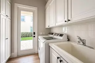 246 Barbados Dr, Jupiter, FL 33458 - Photo 16