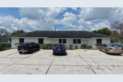 131 Avocado Avenue, West Palm Beach, FL 33413 - Photo 1