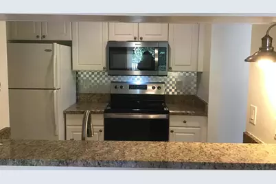 [Address not provided], West Palm Beach, FL 33409 - Photo 10
