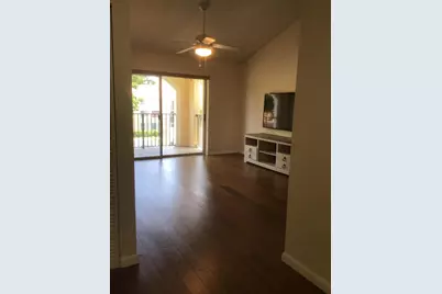 [Address not provided], West Palm Beach, FL 33409 - Photo 6