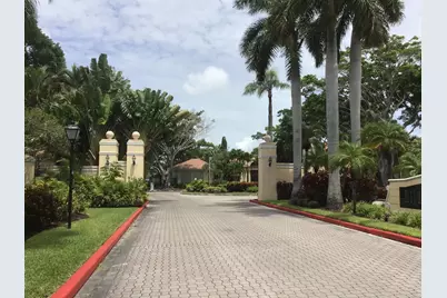 [Address not provided], West Palm Beach, FL 33409 - Photo 2