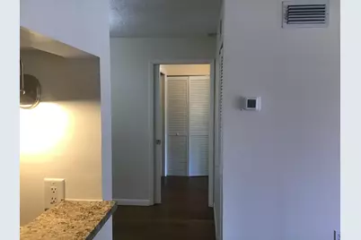 [Address not provided], West Palm Beach, FL 33409 - Photo 12
