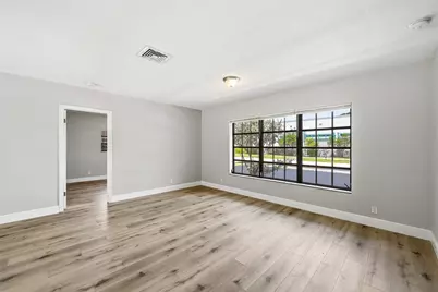 8-10 NE 9th Avenue, Deerfield Beach, FL 33441 - Photo 14