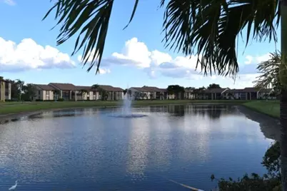 802 Sky Pine Way #F2, Greenacres, FL 33415 - Photo 14