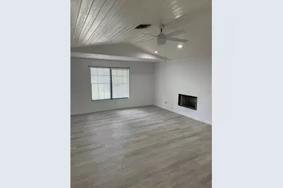 699 Ixoria Avenue, Fort Pierce, FL 34982 - Photo 10