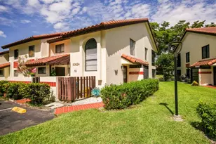 10624 Tropic Palm Ave, Boynton Beach, FL 33437 - Photo 2
