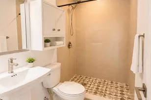 412 SE 15th St, Fort Lauderdale, FL 33316 - Photo 6