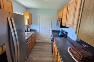 2209 SE East Dunbrooke Cir, Port Saint Lucie, FL 34952 - Photo 4