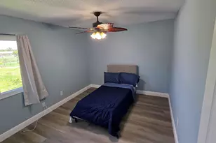 2209 SE East Dunbrooke Cir, Port Saint Lucie, FL 34952 - Photo 10