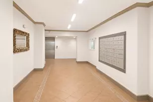 711 N Pine Island Rd, Plantation, FL 33324 - Photo 2