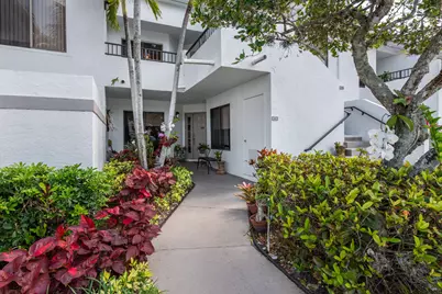 7509 Glendevon Lane #1002, Delray Beach, FL 33446 - Photo 8