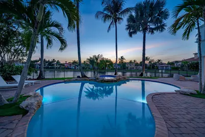 17593 Middle Lake Drive, Boca Raton, FL 33496 - Photo 4