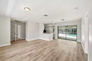 8 NE 9th Ave, Deerfield Beach, FL 33441 - Photo 14