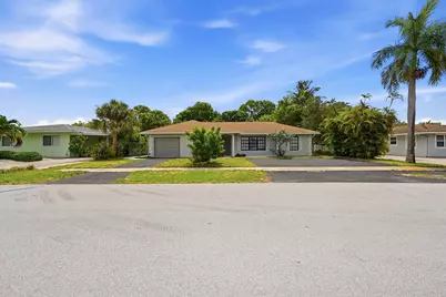 8 NE 9th Avenue, Deerfield Beach, FL 33441 - Photo 1