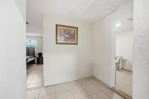 325 NW Dearman St, Port Saint Lucie, FL 34983 - Photo 18