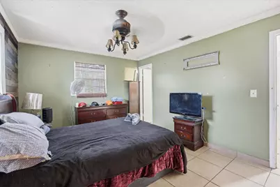 325 NW Dearman Street, Port Saint Lucie, FL 34983 - Photo 14