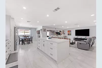 23040 SW 54th Avenue, Boca Raton, FL 33433 - Photo 2