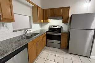 8576 NW 32nd St, Coral Springs, FL 33065 - Photo 2