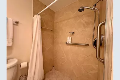1252 W Club Dr Drive W #D, Delray Beach, FL 33445 - Photo 12