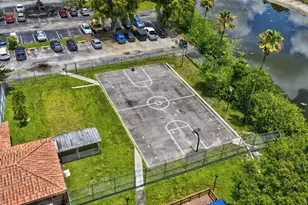 4174 Inverrary Dr, Lauderhill, FL 33319 - Photo 34