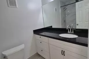 5510 S Lakewood Cir Circle S, Margate, FL 33063 - Photo 12