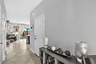 4656 Silver Saw Ln, Lake Worth, FL 33463 - Photo 8