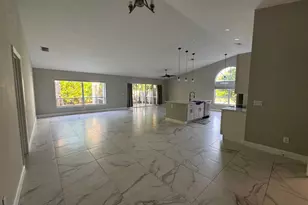 18750 Caspian Cir, Boca Raton, FL 33496 - Photo 6