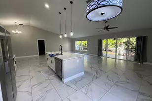 18750 Caspian Cir, Boca Raton, FL 33496 - Photo 10
