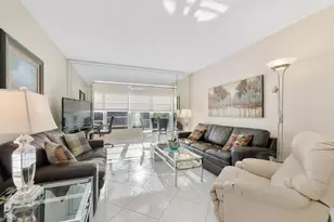 2900 NW 47th Terrace, Lauderdale Lakes, FL 33313 - Photo 2