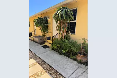 1123 N 17th Avenue #1, Hollywood, FL 33020 - Photo 4