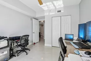 1755 E Hallandale Beach Blvd, Hallandale Beach, FL 33009 - Photo 16