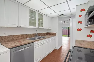 13934 SW 52nd Terrace, Miami, FL 33175 - Photo 10
