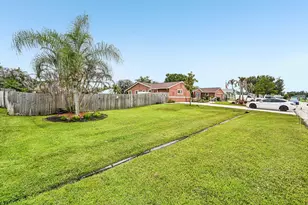 2457 SW Mercer St, Port Saint Lucie, FL 34984 - Photo 48