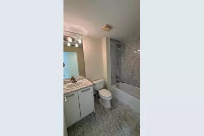 253 NE 2nd Street #3208, Miami, FL 33132 - Photo 6