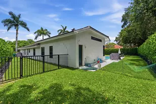 10060 NW 62nd St, Parkland, FL 33076 - Photo 6
